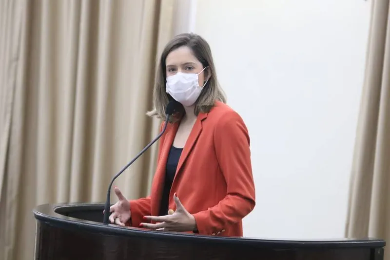 A Lei 8.306, que passou a vigorar no dia 2 de setembro de 2020, foi uma iniciativa da deputada Cibele Moura