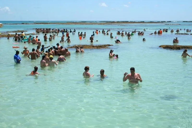 Controle da pandemia de Covid-19 em Maragogi preocupa por causa do alto fluxo de turistas no município