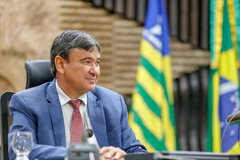 Dias estima que, seguindo nesta lentidão, o Brasil deve vacinar só 20% da população