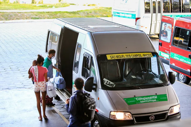 A atividade, considerada por lei como essencial, está autorizada a funcionar com até 30% da capacidade