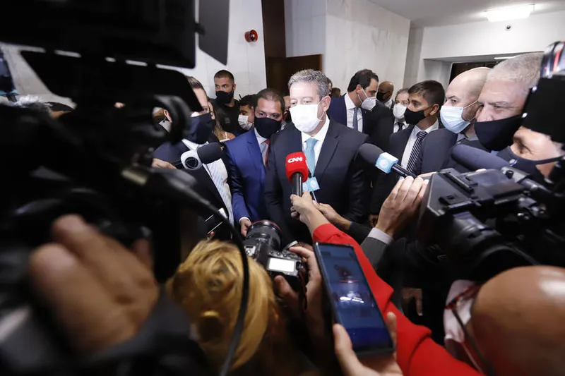 Arthur Lira também marcou para hoje a eleição dos demais cargos da Mesa Diretora