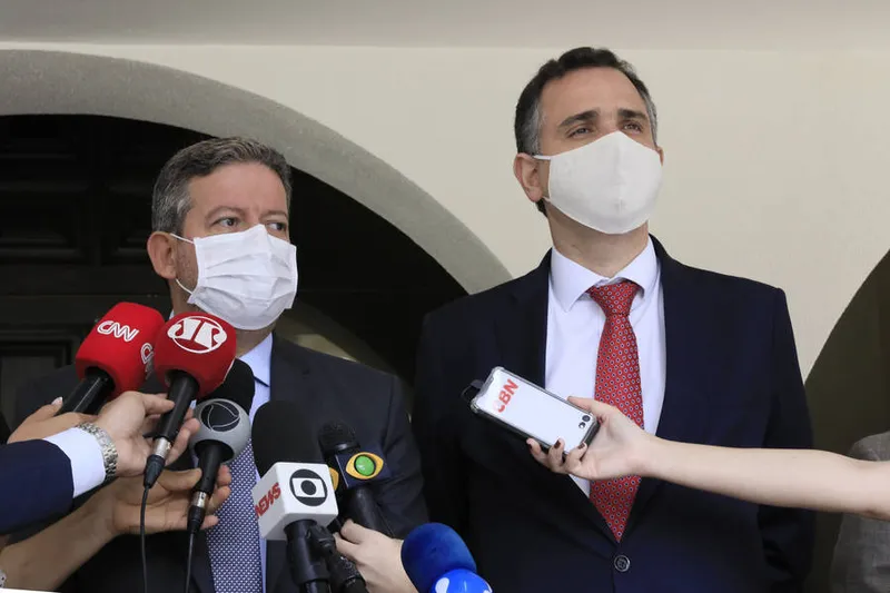 Arthur Lira e Rodrigo Pacheco trataram sobre reforma tributária e programa social