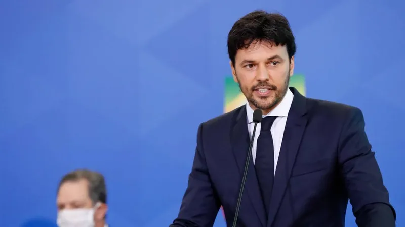 Fábio ficou satisfeito por causa da inclusão de estados e municípios entre os investigados