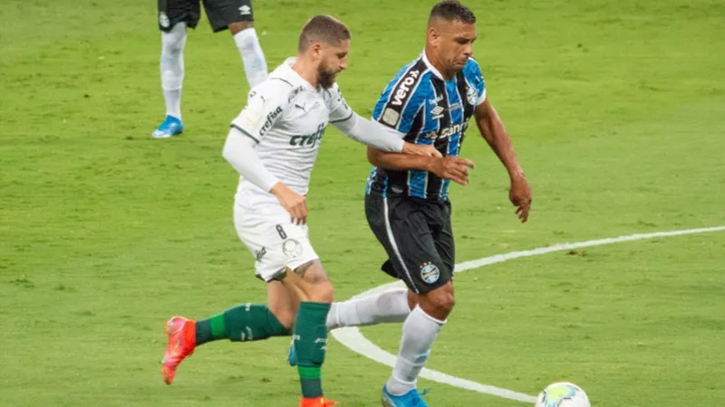 Verdão bateu o Grêmio, por 1 a 0, em Porto Alegre, nesse domingo (28), pelo jogo de ida da Copa do Brasil