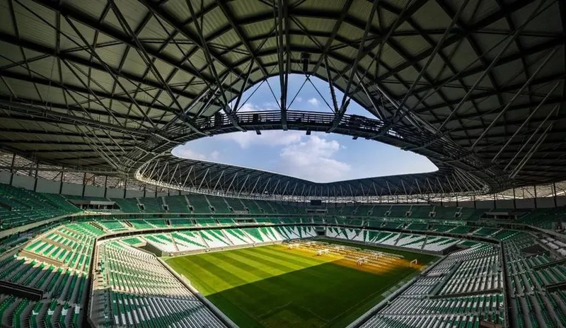 Palmeiras jogará no Estádio Cidade da Educação, em Doha, que tem as cores verde e branca