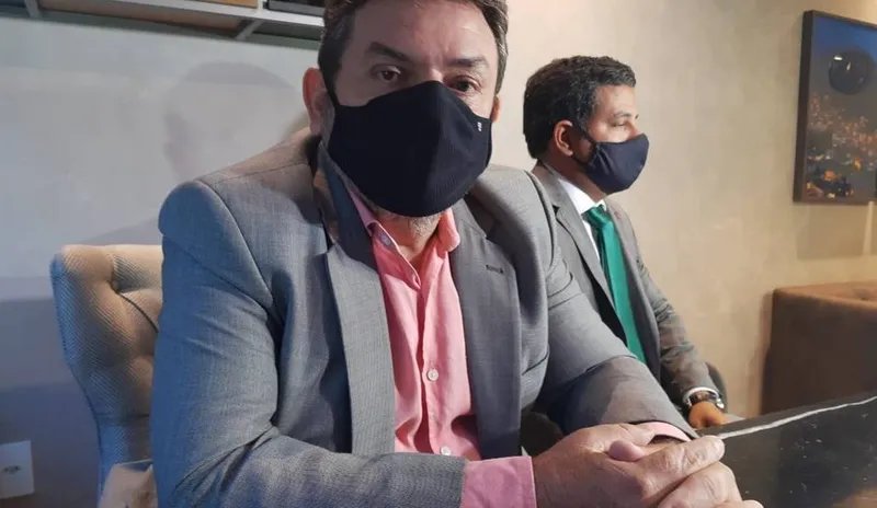 Tadeu se classifica como a vítima, com base nas investigações, do atentado frustrado