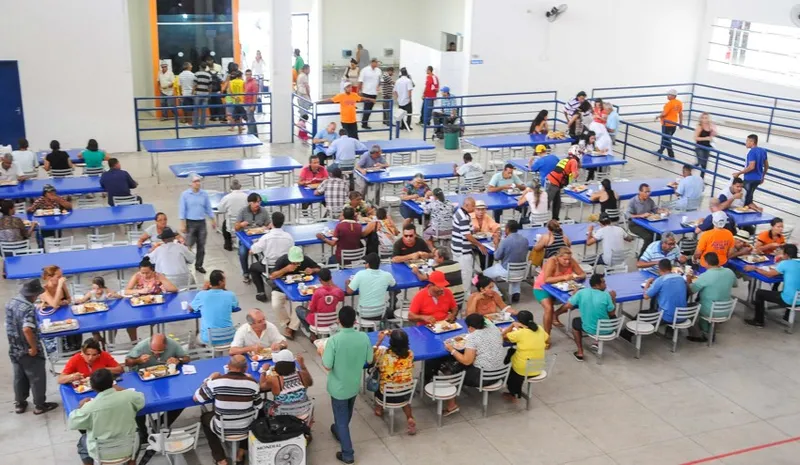 Fichas para as refeições são vendidas das 10h às 13h30, diz administração do restaurante

