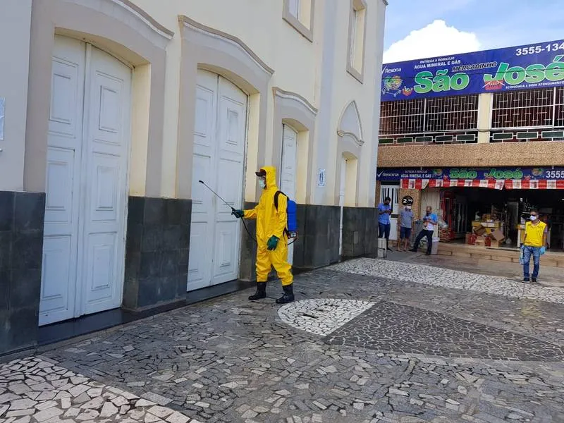 No ano passado, município iniciou desinfecção contra o novo coronavírus em diversos lugares públicos