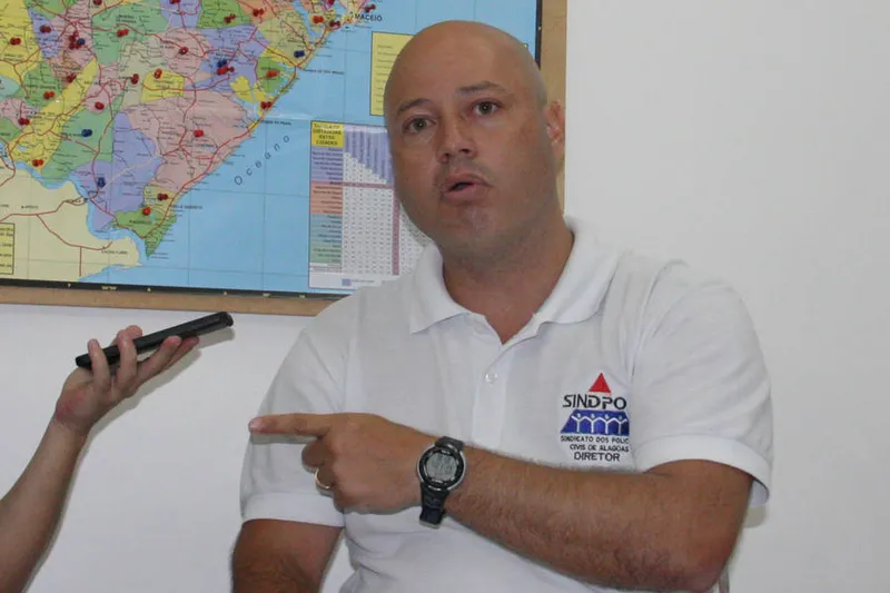 Ricardo Nazario pondera que a defasagem salarial preocupa a diretoria do Sindpol