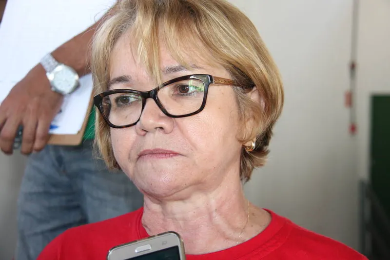 Presidente do Sinteal, Consuelo Correia confirmou que a categoria está se reunindo