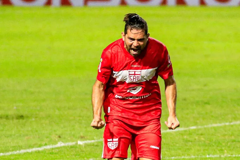 Meia Diego Torres é um dos sete jogadores do CRB que tiveram seus nomes publicados no BID da CBF, nessa quinta