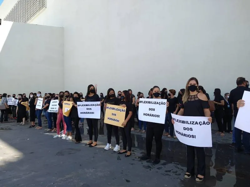 Pacífica, a manifestação aconteceu no estacionamento do Maceió Shopping, no bairro de Mangabeiras