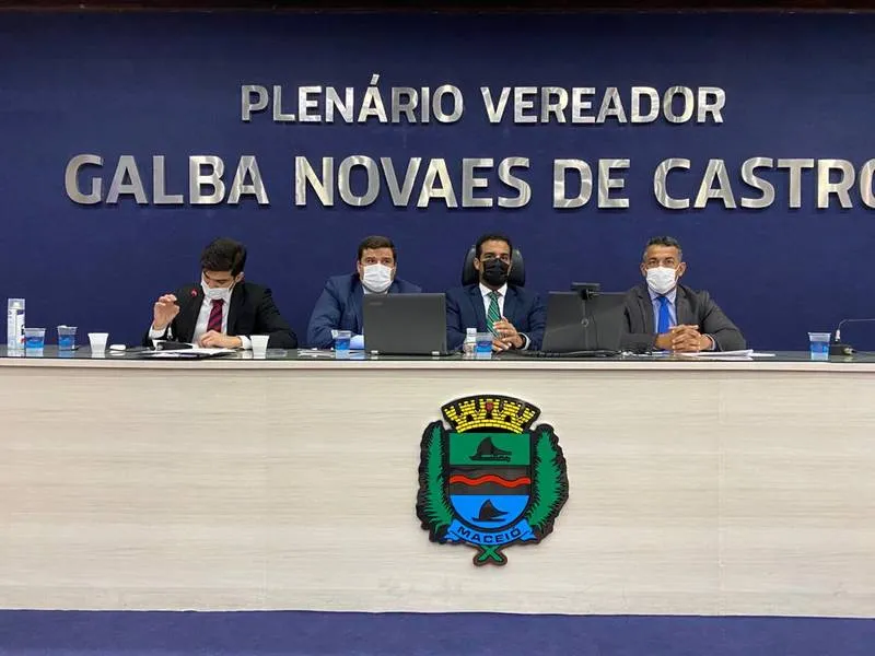 Imagem ilustrativa da imagem CÂMARA DE MACEIÓ APROVA RATEIO DE R$ 180 MI DO FUNDEF