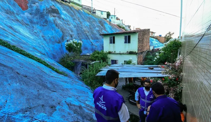 O município de Maceió deseja se tornar referência na contenção de encostas