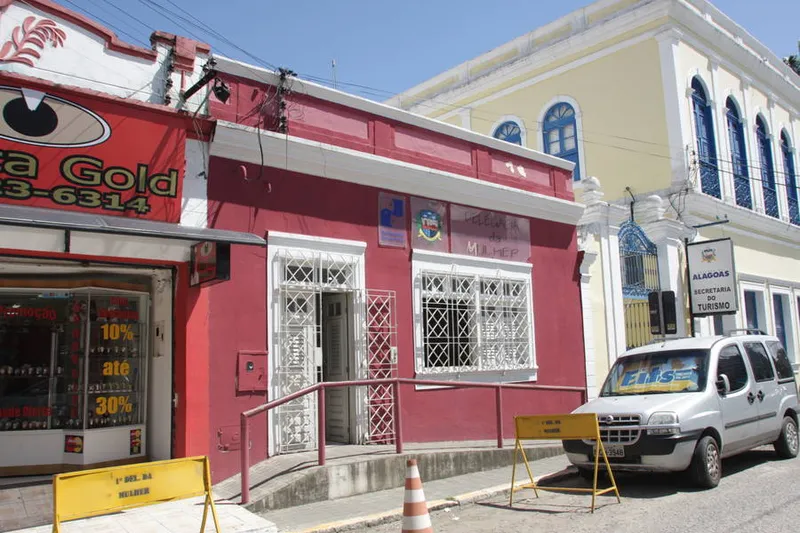 Especial, Lei Maria da Penha - Daniel Matias, pintor acusado de bater nas filhas. 

FOTO:GILBERTO FARIAS