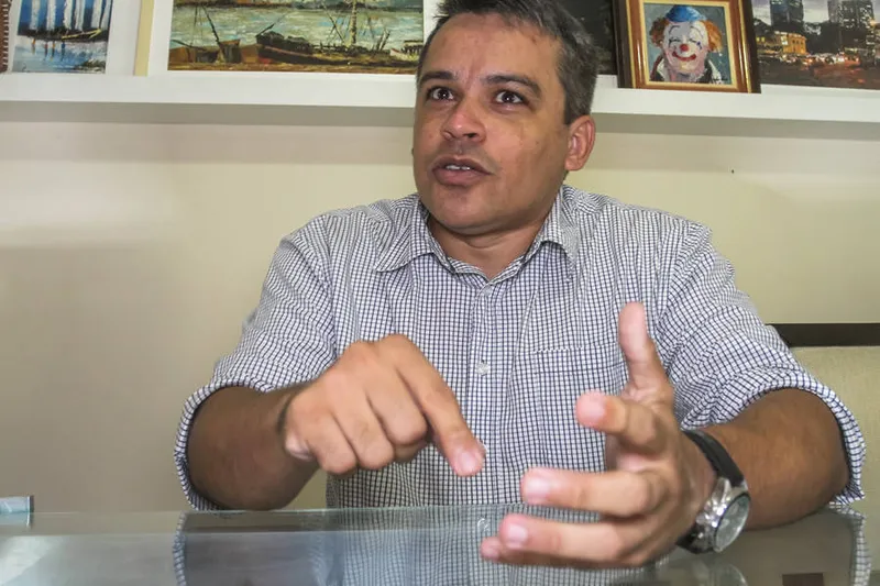 Imagem ilustrativa da imagem DISCUSSÃO SOBRE VOTO IMPRESSO É ‘CORTINA DE FUMAÇA’, DIZ CIENTISTA