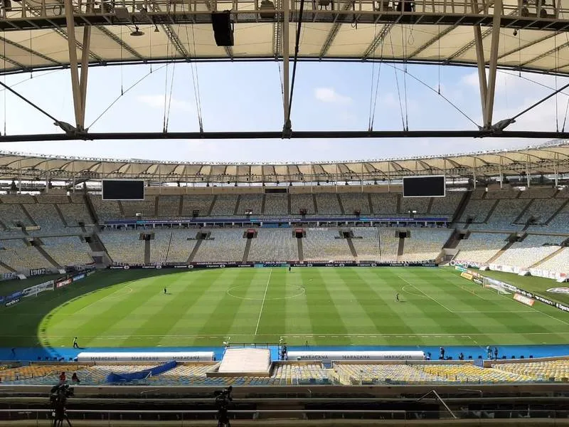 Brasília é descartada para final do Carioca entre Flamengo e Fluminense e jogo será mesmo no Maracanã