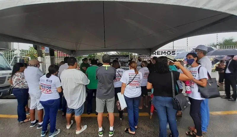 Imagem ilustrativa da imagem MORADORES DE BAIRROS AFETADOS PROTESTAM CONTRA TERMOS DE ACORDO COM A BRASKEM