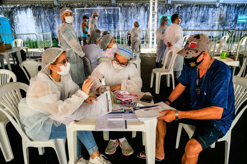 MP quer saber se documentos que atestam comorbidades para vacinação são verdadeiros