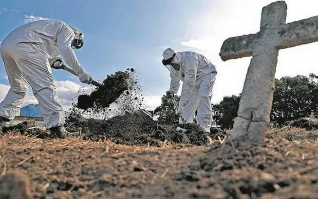 Imagem ilustrativa da imagem NÚMERO DE MORTOS POR COVID EM AL É MAIOR QUE POPULAÇÃO DE 5 MUNICÍPIOS
