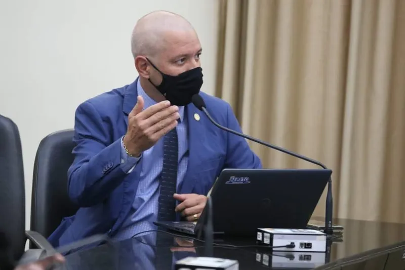 Imagem ilustrativa da imagem POSIÇÃO DE RENAN FILHO SOBRE COPA AMÉRICA É DEMAGÓGICA, DIZ DEPUTADO