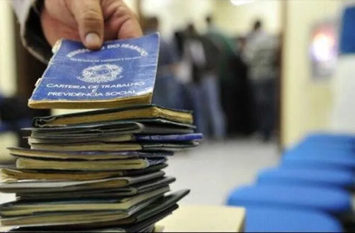 A população desempregada em Alagoas no 1º trimestre de 2021 era de 254 mil pessoas
