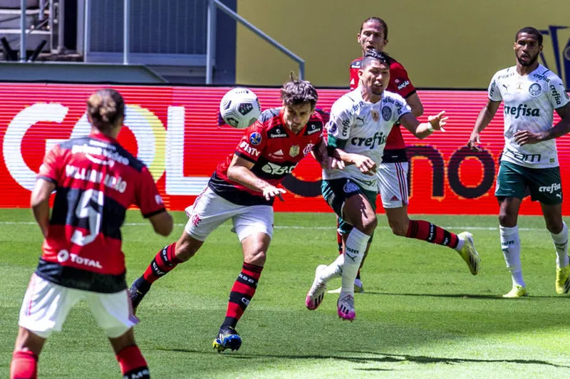 Flamengo e Palmeiras farão o duelo mais importante da primeira rodada, neste domingo (30), no Maracanã