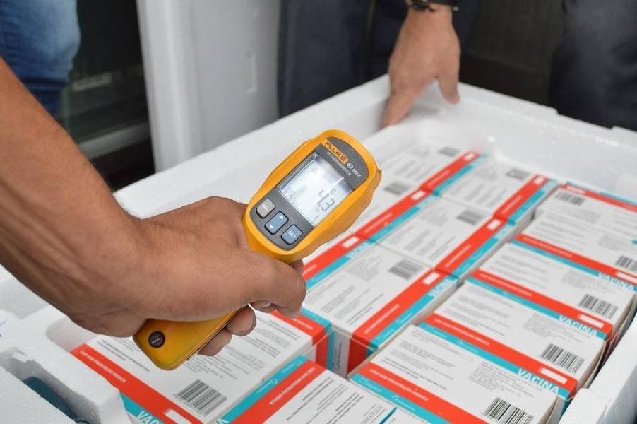 Imagem ilustrativa da imagem ALAGOAS RECEBE MAIS 60.500 DOSES DE VACINA