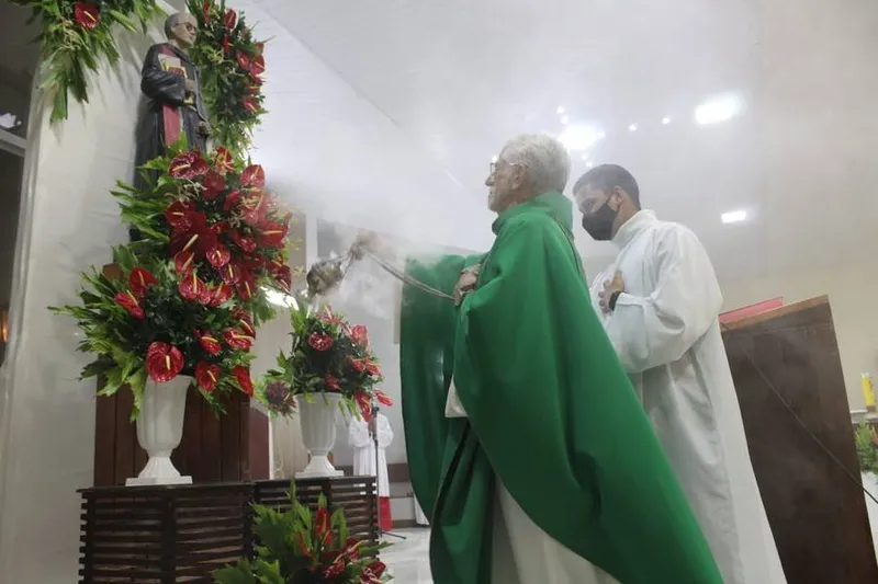 Devoção de um santo até então desconhecido da comunidade chega a 35 anos na Paróquia de São Maximiliano Kolbe