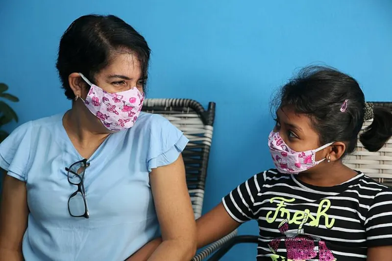 Professora Nadja, de Junqueiro, obteve a guarda provisória de Janielle, de 11 anos

