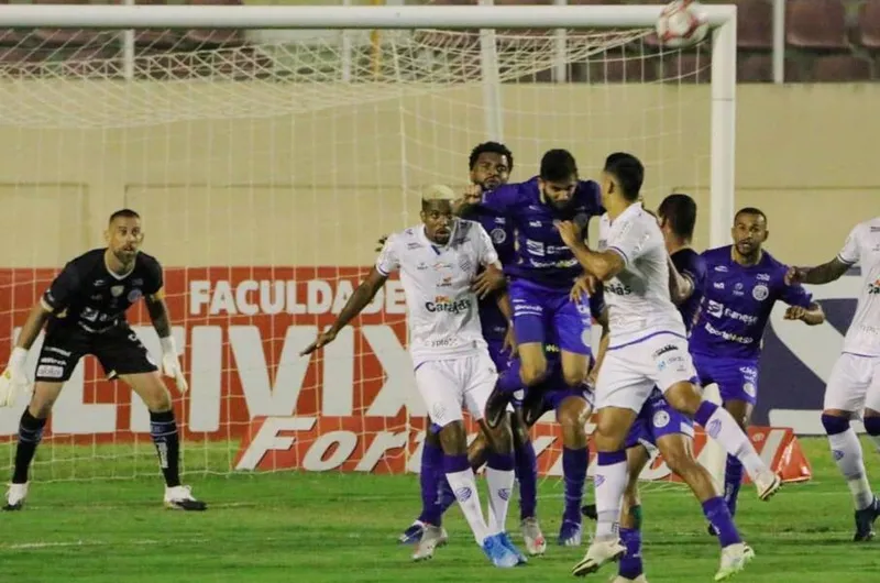 CSA e Confiança se enfrentaram no jogo de ida, em agosto, no Batistão, e Azulão venceu: 2x0