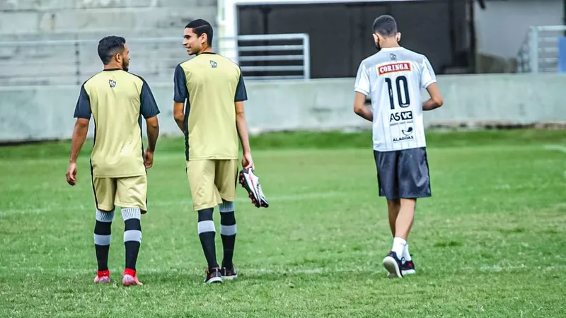 Diretoria alvinegra fez acordo com atletas e agora está confiante para reverter fase desconfortável na Série D