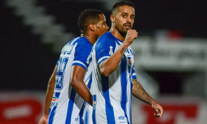 Depois de três duelos sem marcar, Dellatorre, 28 anos, balançou as redes três vezes, nos últimos dois jogos do CSA