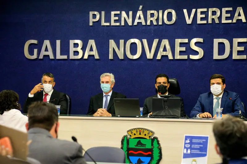 Collor foi convidado pelo presidente Galba Neto e pelo líder do governo Siderlane Mendonça