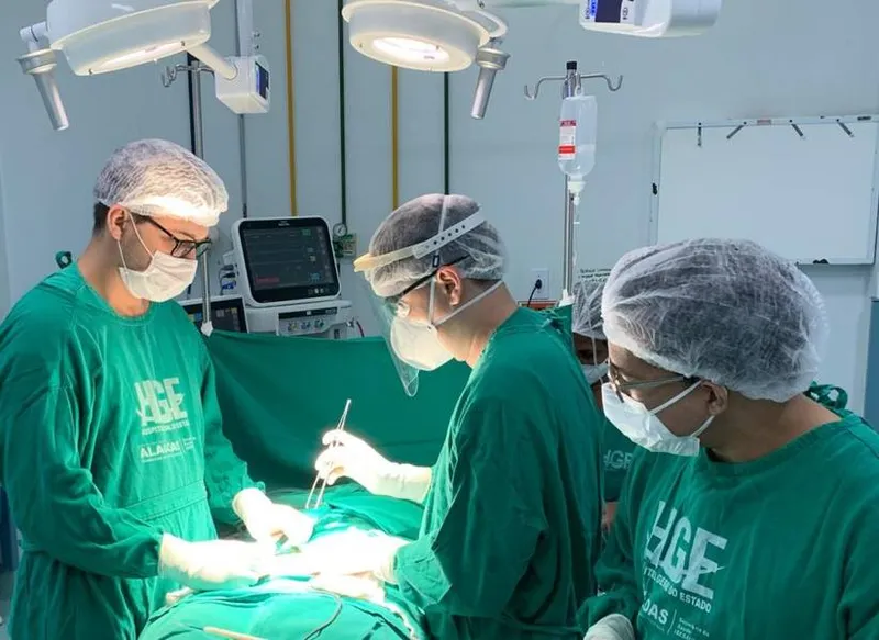 Imagem ilustrativa da imagem COM 49% DOS LEITOS EM UTIs OCUPADOS, HOSPITAIS RETOMAM CIRURGIAS ELETIVAS