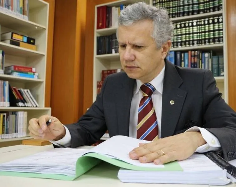 Imagem ilustrativa da imagem COM MUDANÇAS NA LEI DE IMPROBIDADE, 200 AÇÕES PODEM PRESCREVER EM AL