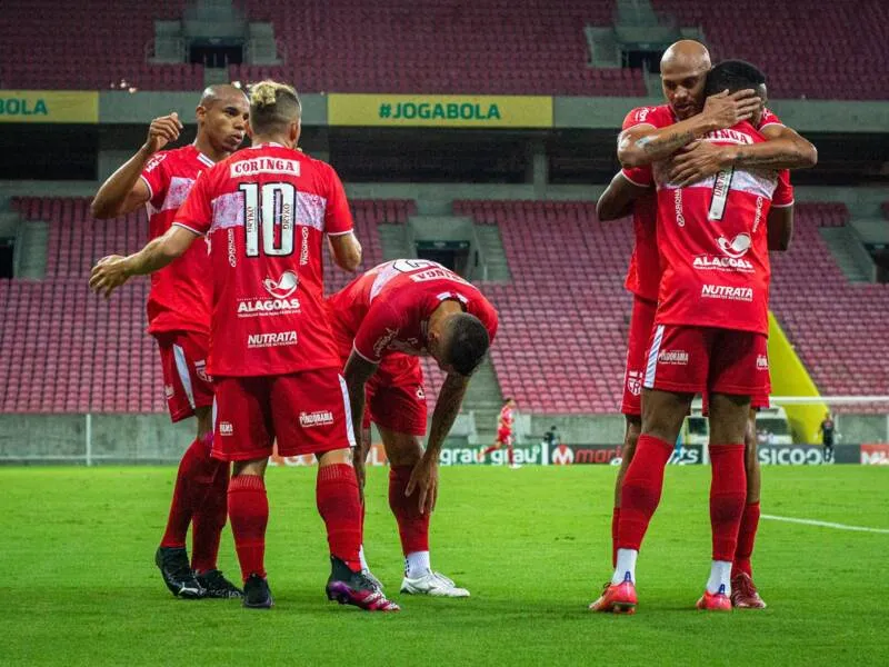Com a vitória sobre o Náutico, na terça-feira (28), o CRB se tornou o melhor visitante da Série B do Brasileiro