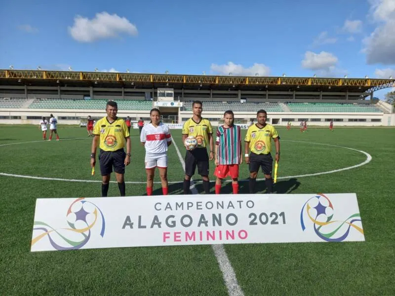 Líder CRB encarou as meninas do Dínamo, nesse sábado (11), no Estádio da Ufal, e goleou por 15 a 0