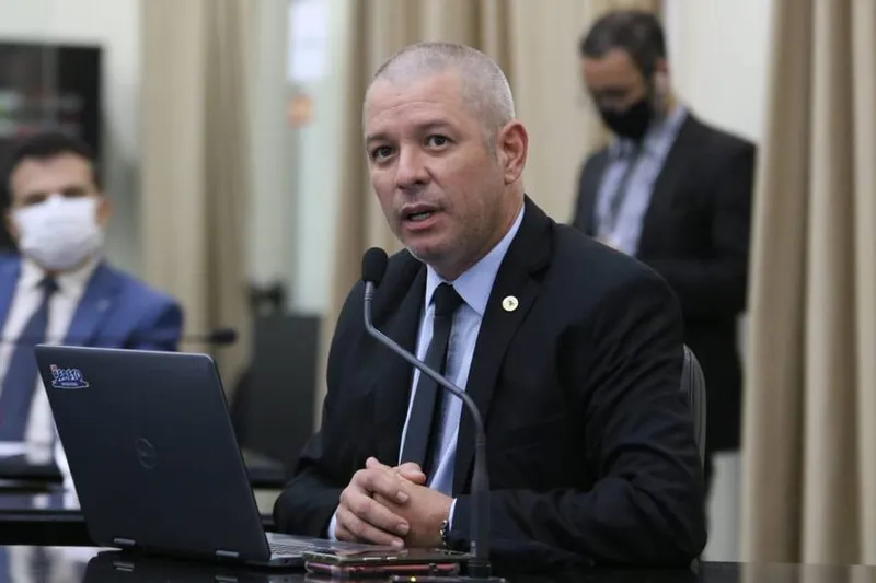 Cabo Bebeto, eleito em 2018 pelo PSL, já havia tentado uma vaga na eleição dois anos antes