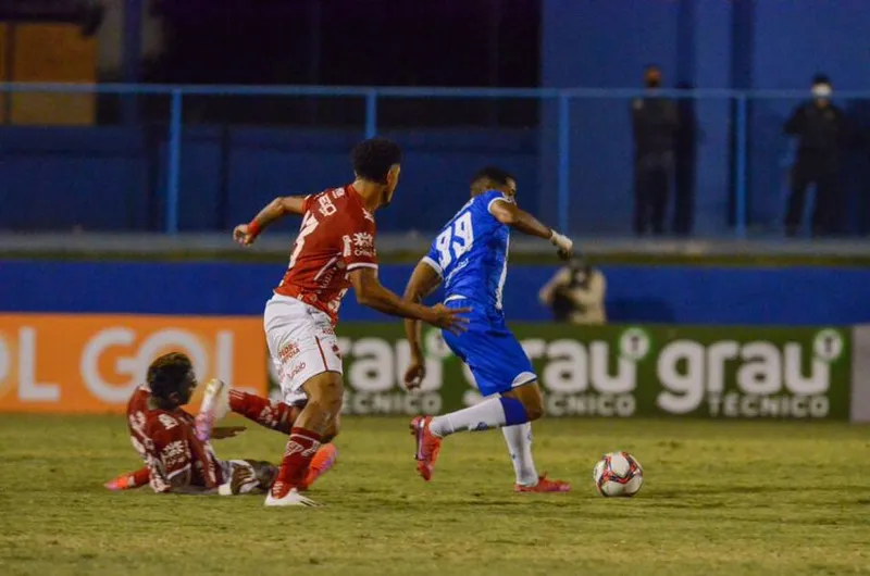 Vila Nova x CSA, pela 3ª rodada da Série B de 2021, terminou com a vitória dos mandantes, por 1 a 0