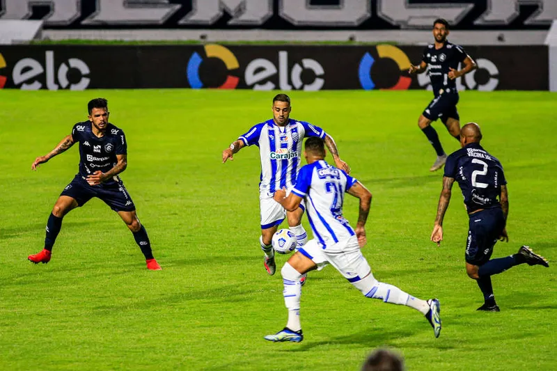 Maceió, 13 de março de 2021
Lance do jogo entre Murici e Juventude. Partida válida pela 2ª Rodada da Copa do Brasil,  realizada no estadio Rei Pelé em Maceió. Alagoas – Brasil.
Foto: Ailton Cruz