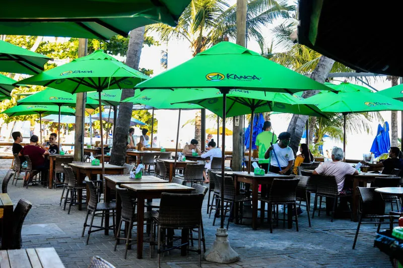 Maceió, 27 de abril de 2021 
Bares e restaurantes liberados com o novo decreto do governo. Alagoas - Brasil.
Foto:@Ailton Cruz