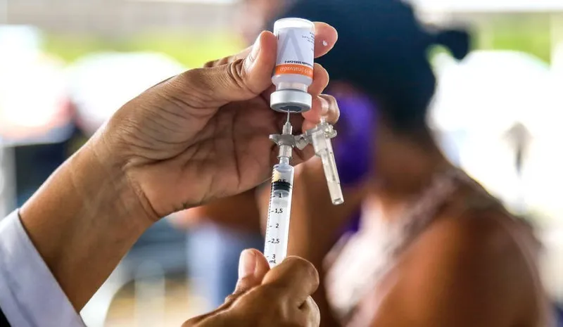 Imagem ilustrativa da imagem EM ÚLTIMO ENTRE OS ESTADOS DO NE, ALAGOAS JÁ VACINOU 32% DA POPULAÇÃO