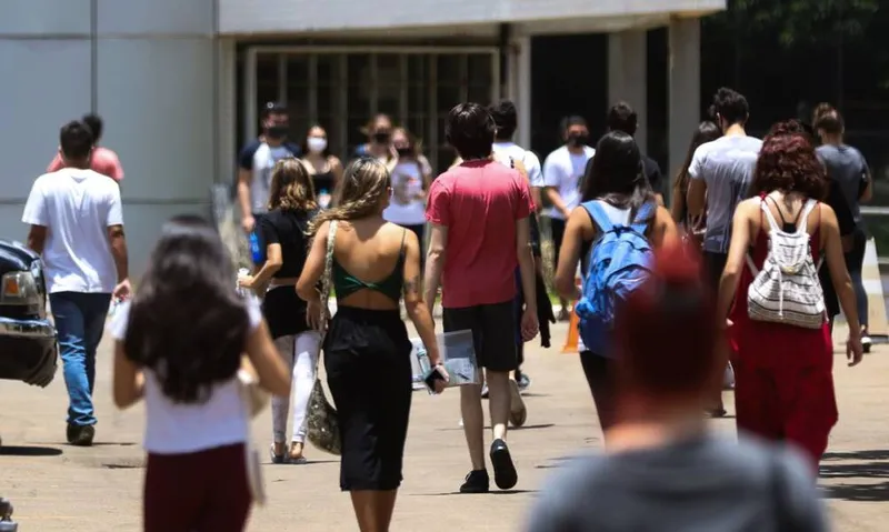 Imagem ilustrativa da imagem ENEM COMEÇA NESTE FIM DE SEMANA COM MAIS DE 51 MIL INSCRITOS EM ALAGOAS