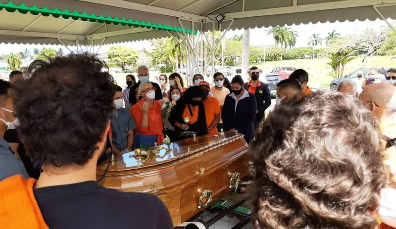 João Lyra estava internado em um hospital particular em Maceió, para tratamento da doença, mas não resistiu
