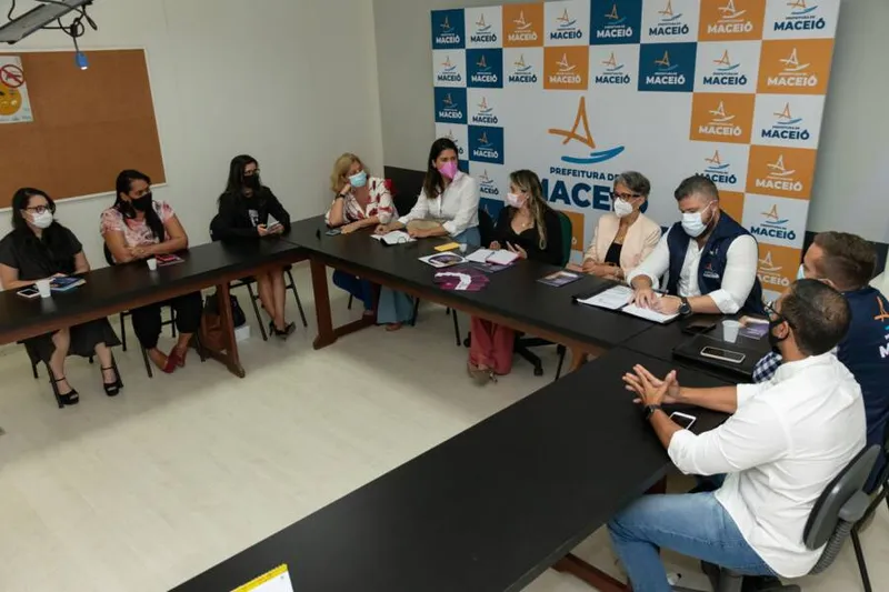 Imagem ilustrativa da imagem GRUPO DE TRABALHO VAI COMBATER EXPLORAÇÃO SEXUAL NA ALTA TEMPORADA