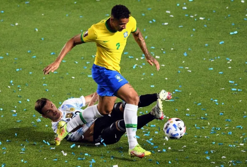 Seleção Brasileira comandada por Tite empatou por 0 a 0 com a rival Argentina