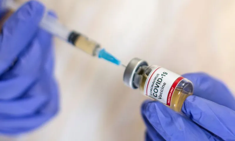 Imagem ilustrativa da imagem MACEIÓ ANTECIPA 2ª DOSE DAS VACINAS ASTRAZENECA E PFIZER