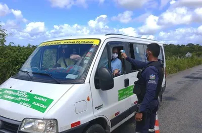 Imagem ilustrativa da imagem MAIS DE 500 COMPLEMENTARES FORAM NOTIFICADOS POR IRREGULARIDADES