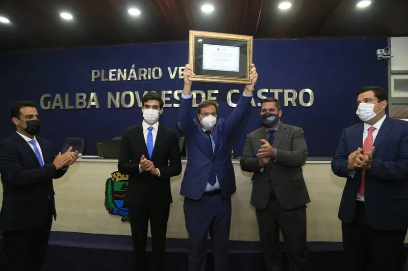 Em seu discurso, o ministro agradeceu o título, destacou o trabalho do governo federal por Alagoas e falou da sua relação com Maceió